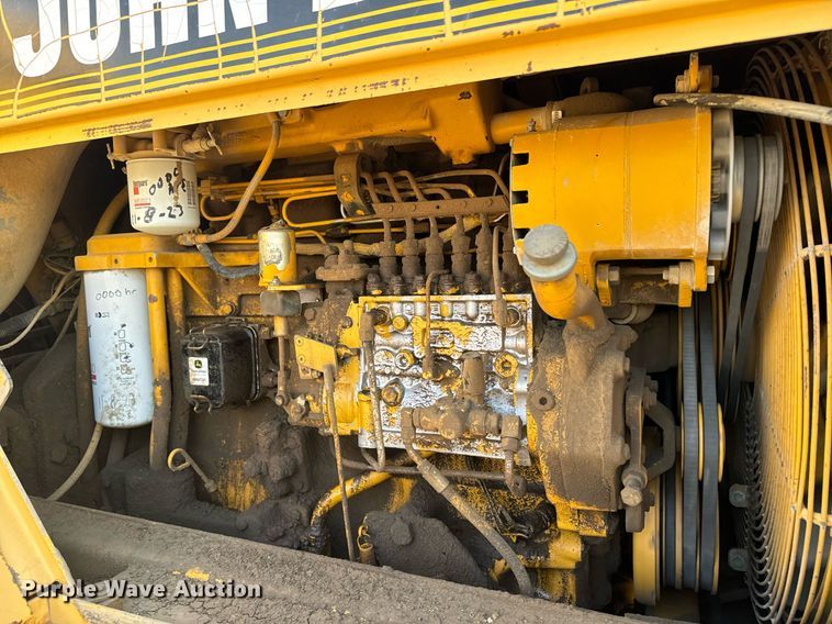 image for item DX3667 1995 John Deere 862B elevating scraper