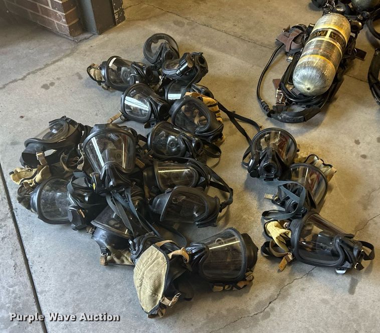 image for item DX3668 SCBA gear