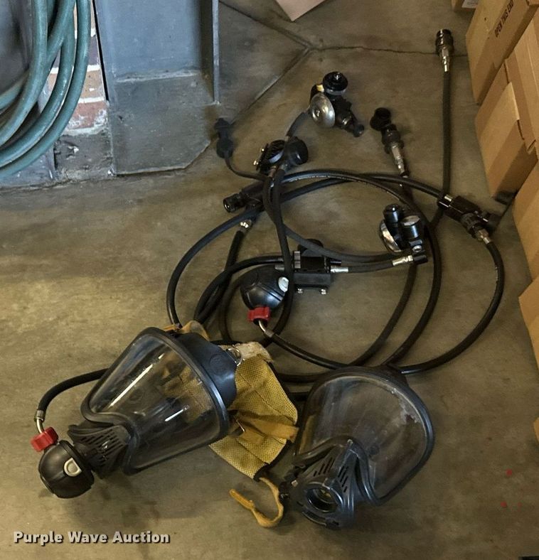 image for item DX3668 SCBA gear