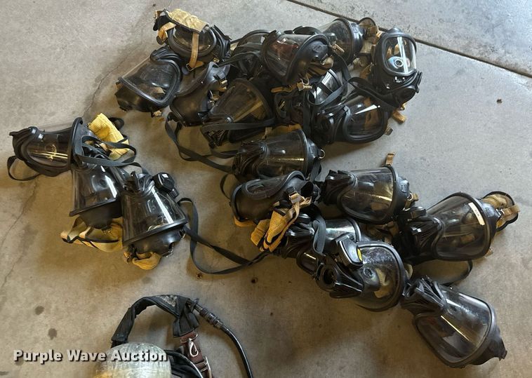 image for item DX3668 SCBA gear