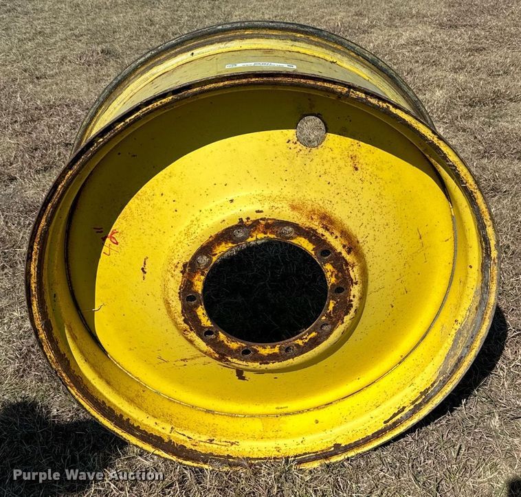 image for item DX3670 Tractor tires and wheels