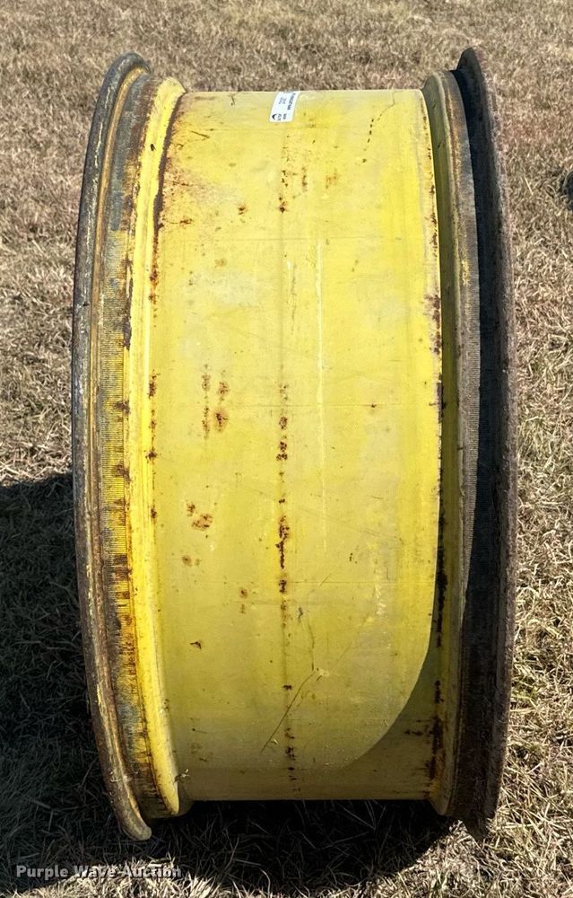 image for item DX3670 Tractor tires and wheels