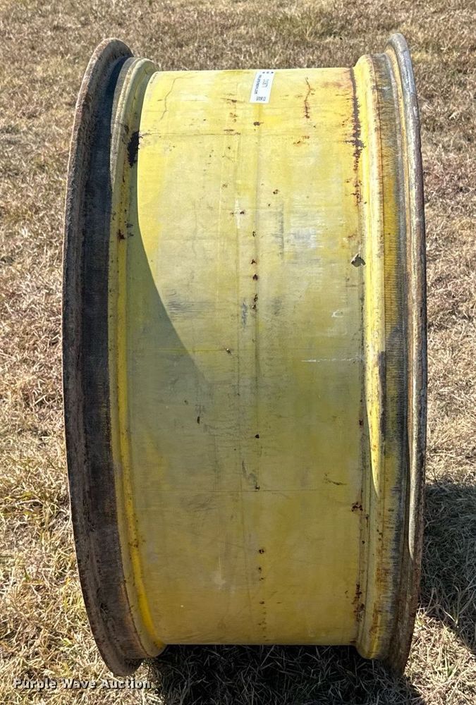 image for item DX3670 Tractor tires and wheels