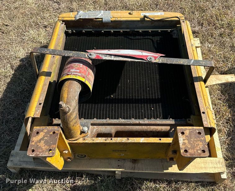 image for item DX3677 Radiator