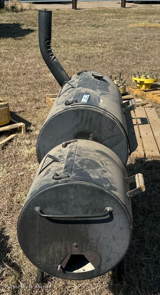 image for item DX3679 Brinkmann Pitmaster Deluxe smoker