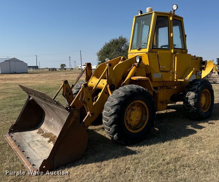 image for item DX3686 1971 Caterpillar 930 wheel loader