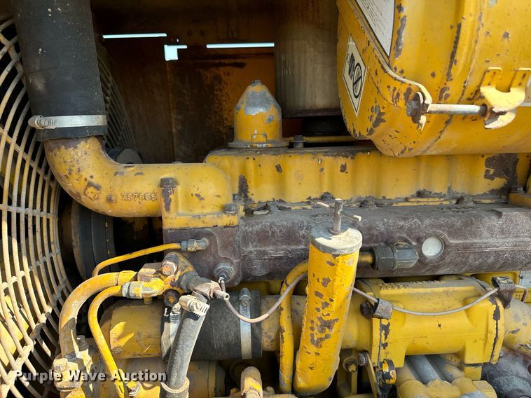 image for item DX3686 1971 Caterpillar 930 wheel loader