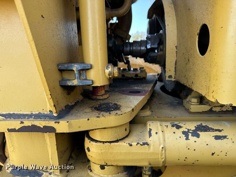 image for item DX3687 1995 Caterpillar 140G VHP motor grader