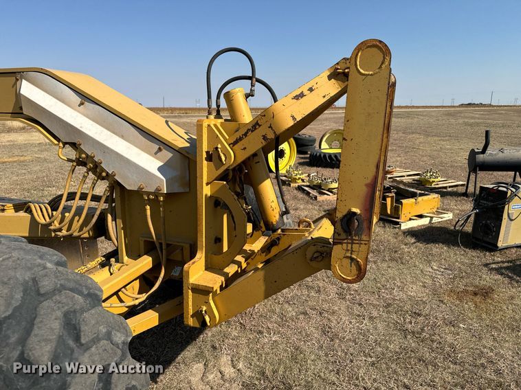 image for item DX3687 1995 Caterpillar 140G VHP motor grader