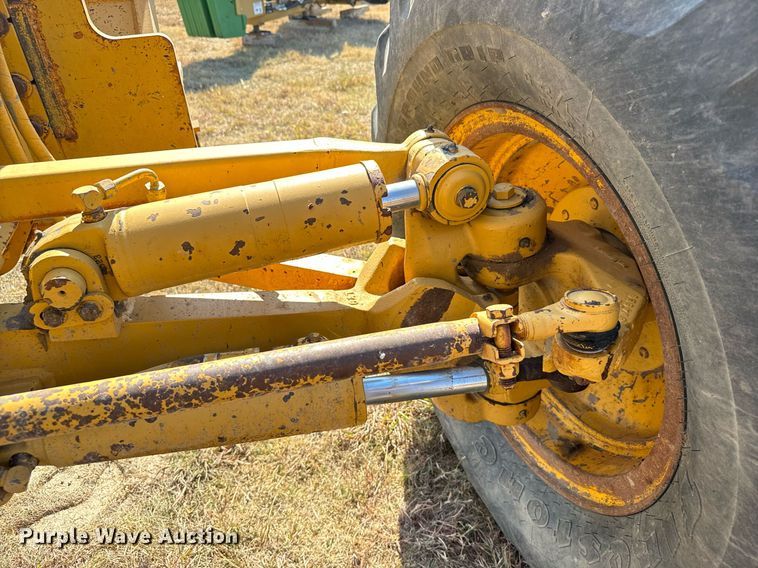 image for item DX3687 1995 Caterpillar 140G VHP motor grader