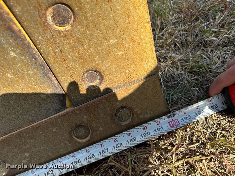 image for item DX3687 1995 Caterpillar 140G VHP motor grader