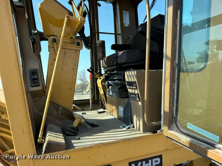 image for item DX3687 1995 Caterpillar 140G VHP motor grader