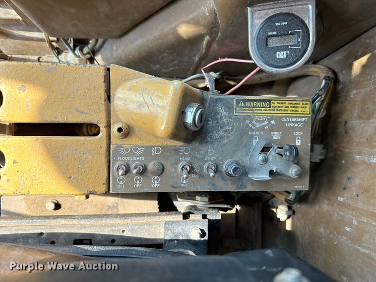 image for item DX3687 1995 Caterpillar 140G VHP motor grader