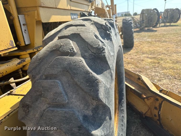 image for item DX3687 1995 Caterpillar 140G VHP motor grader