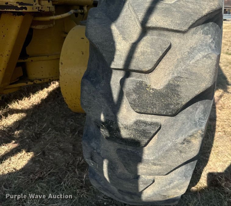 image for item DX3687 1995 Caterpillar 140G VHP motor grader