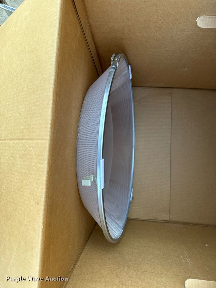 image for item DX3688 Electronics