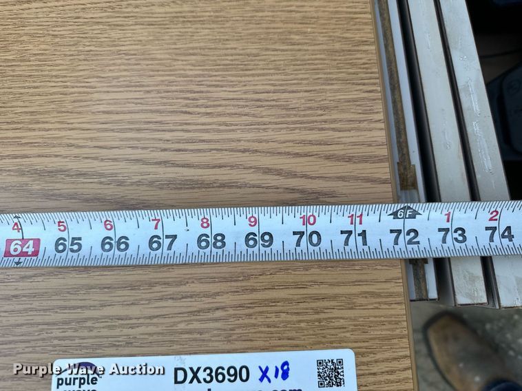 image for item DX3690 (18) desks