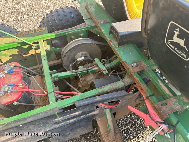 image for item DX3693 John Deere AMT 622 utility vehicle