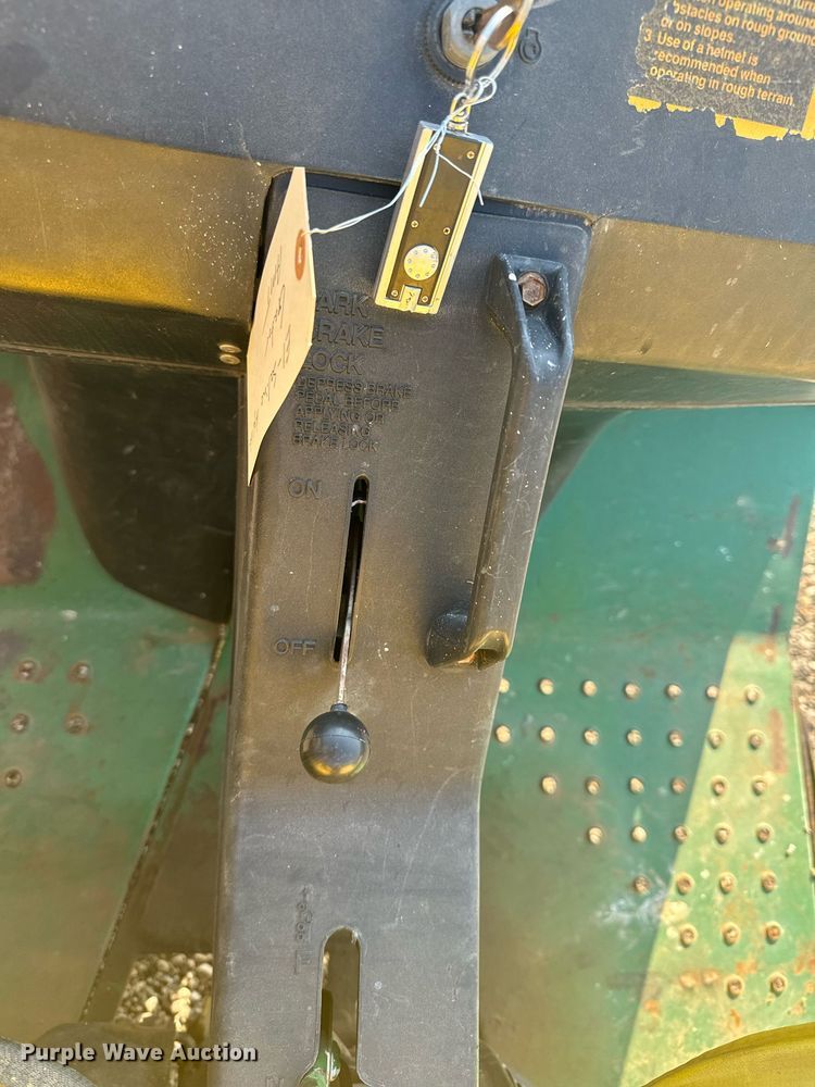 image for item DX3693 John Deere AMT 622 utility vehicle