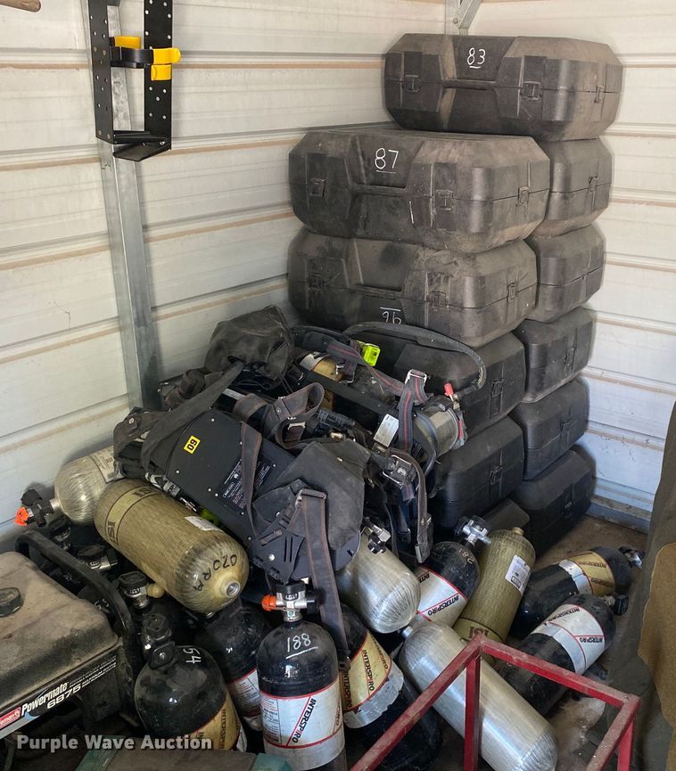 image for item EE8594 Fire fighter equipment