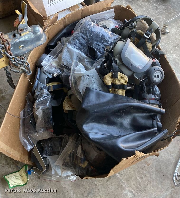 image for item EE8594 Fire fighter equipment