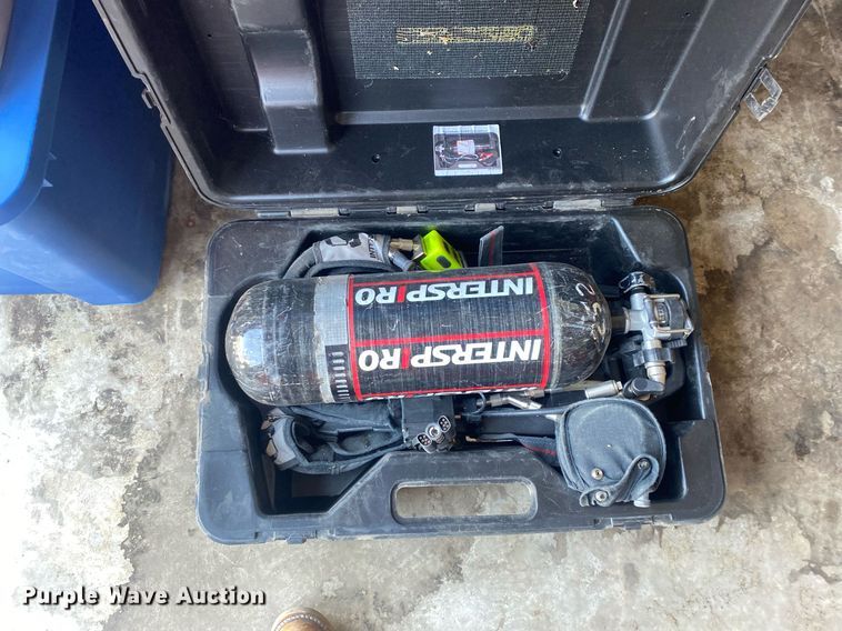 image for item EE8594 Fire fighter equipment