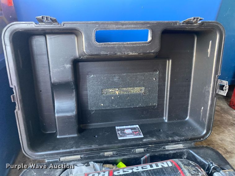 image for item EE8594 Fire fighter equipment