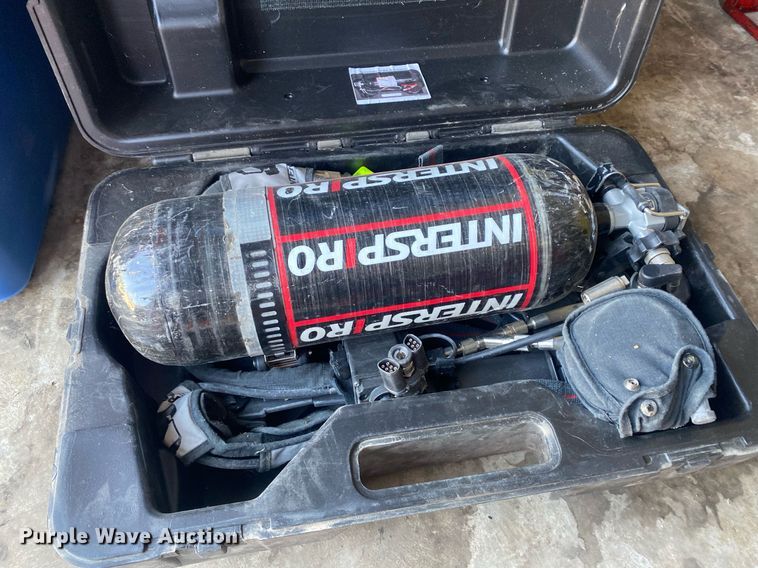 image for item EE8594 Fire fighter equipment