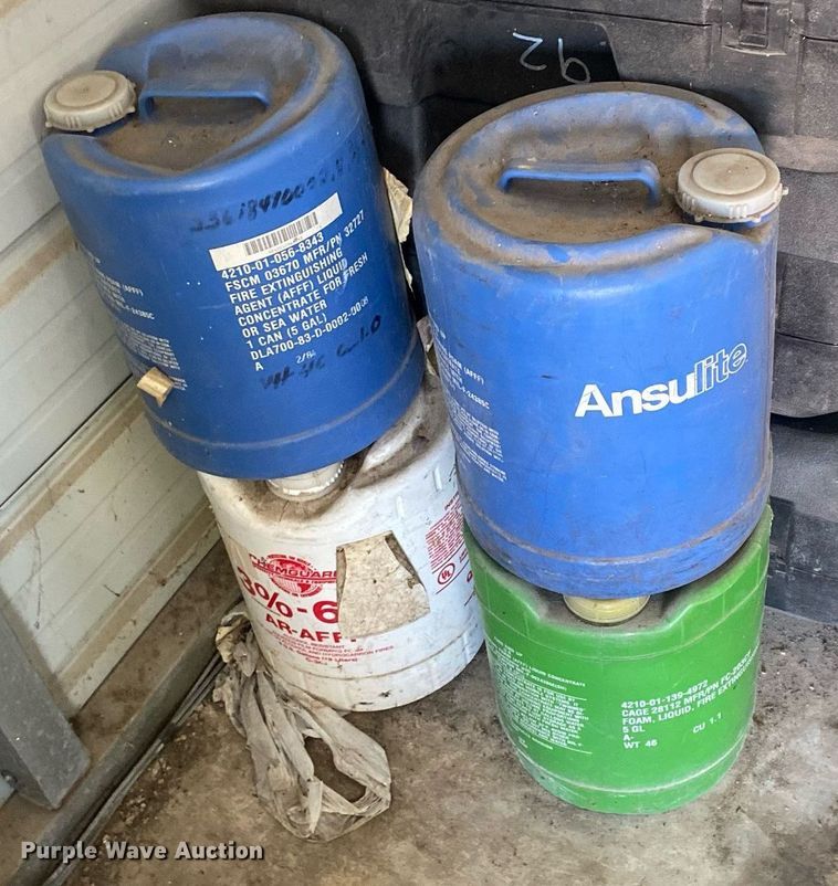 image for item EE8594 Fire fighter equipment