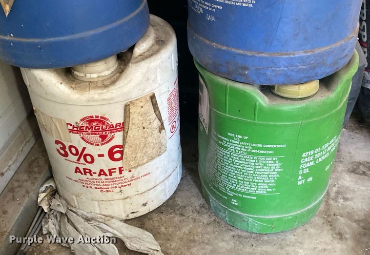 image for item EE8594 Fire fighter equipment