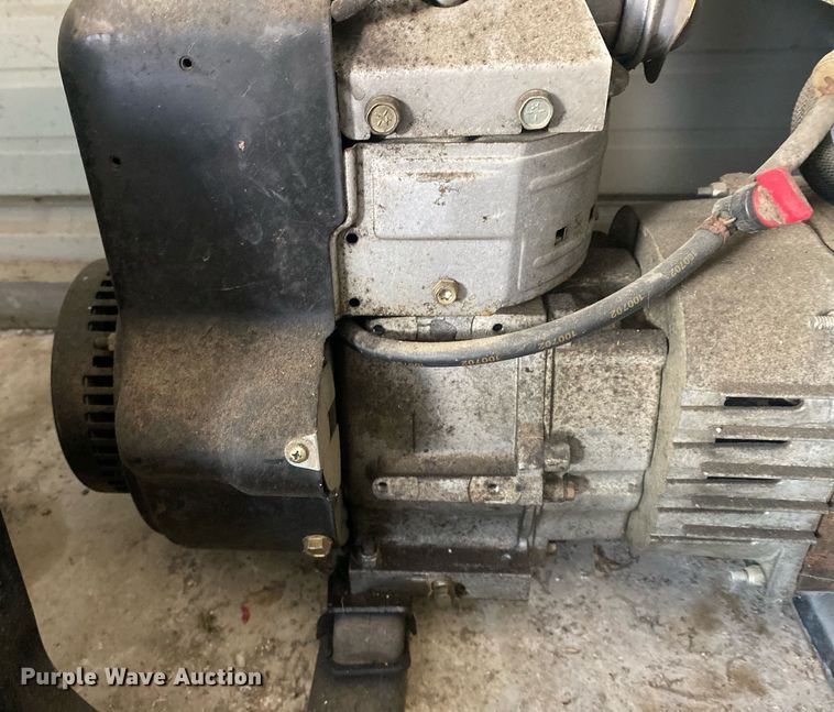 image for item EE8596 (2) generators