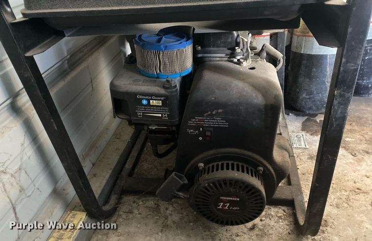 image for item EE8596 (2) generators