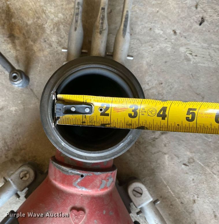 image for item EE8601 (5) butterfly valves 