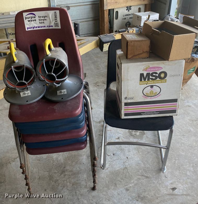 image for item EE8604 Furniture 