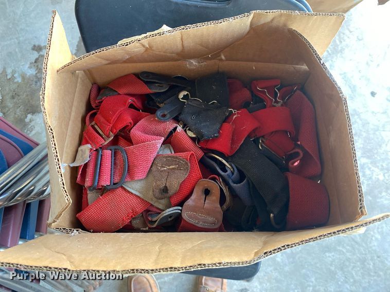 image for item EE8604 Furniture 