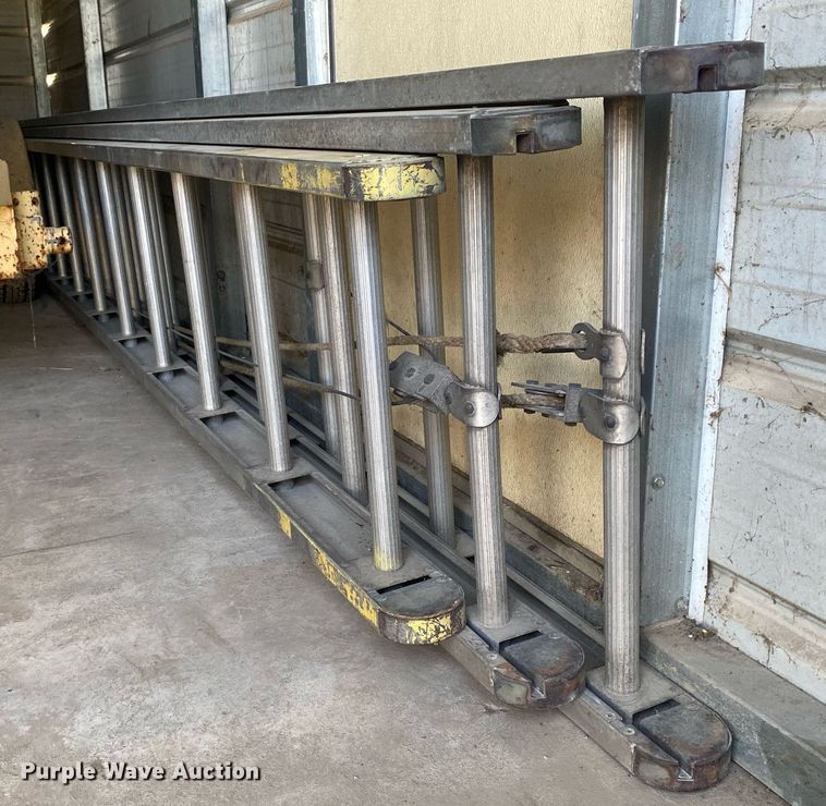 image for item EE8606 Ladder 