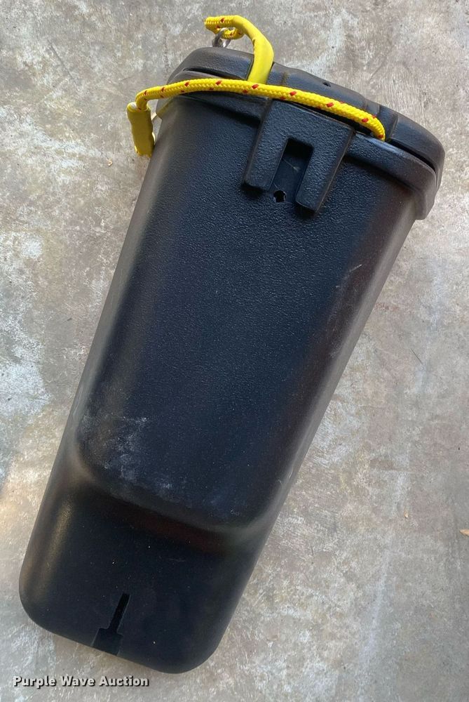 image for item EE8607 ResQmax  Rescue Rocket  line thrower 