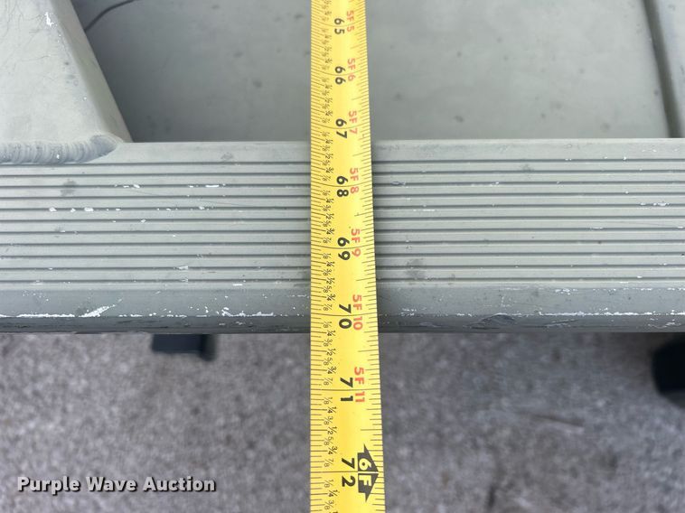 image for item EG0563 2011 Tracker boat