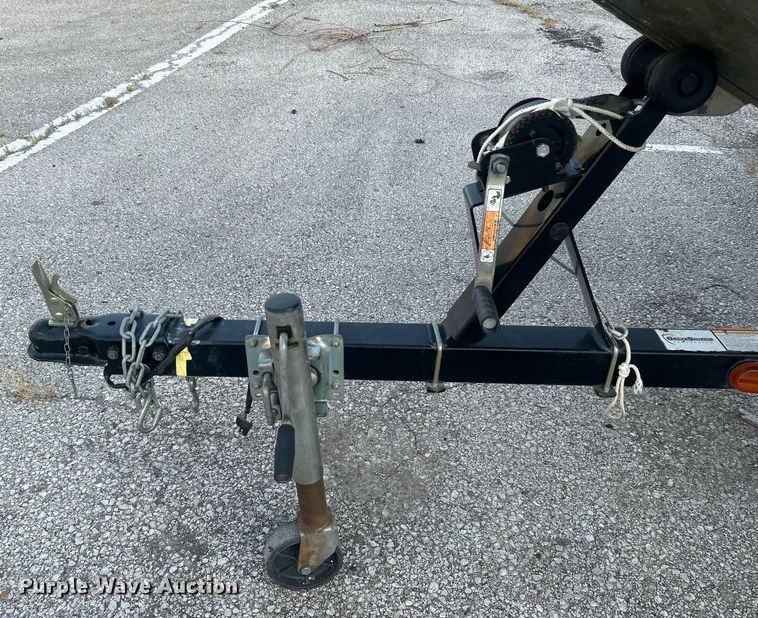 image for item EG0563 2011 Tracker boat