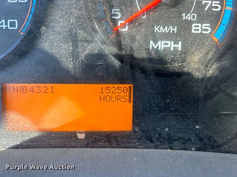 image for item EG0564 2009 International 4400 utility / service truck