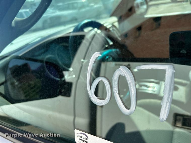 image for item EG0568 2015 Toyota Tacoma Access Cab pickup truck