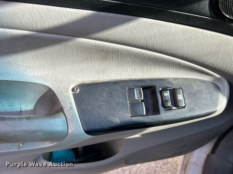 image for item EG0568 2015 Toyota Tacoma Access Cab pickup truck