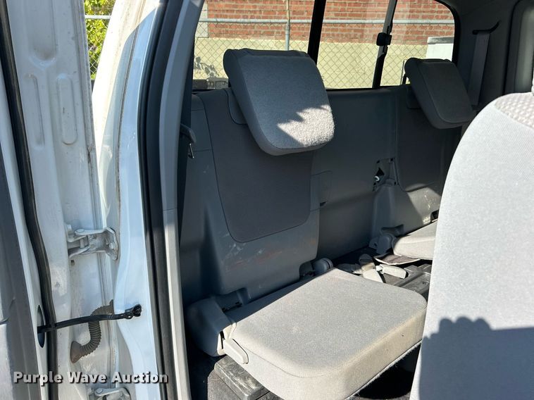 image for item EG0568 2015 Toyota Tacoma Access Cab pickup truck