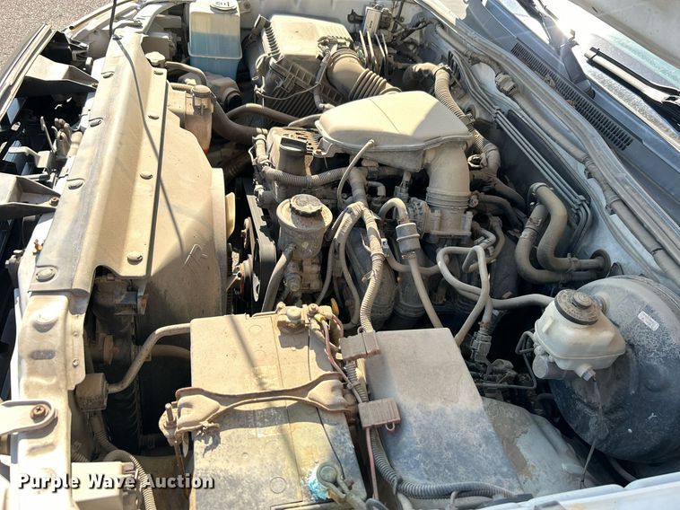 image for item EG0568 2015 Toyota Tacoma Access Cab pickup truck