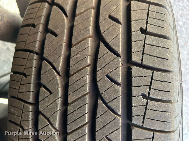 image for item EG0568 2015 Toyota Tacoma Access Cab pickup truck