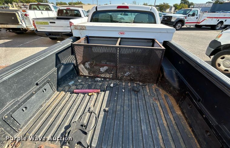image for item EG0569 2013 Toyota Tacoma Access Cab pickup truck