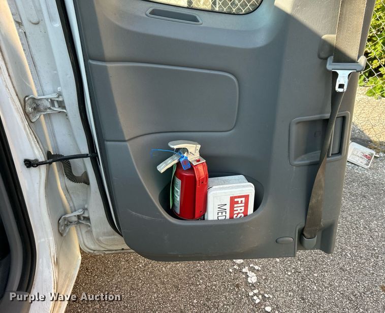 image for item EG0569 2013 Toyota Tacoma Access Cab pickup truck