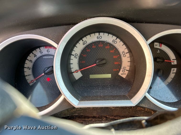 image for item EG0569 2013 Toyota Tacoma Access Cab pickup truck