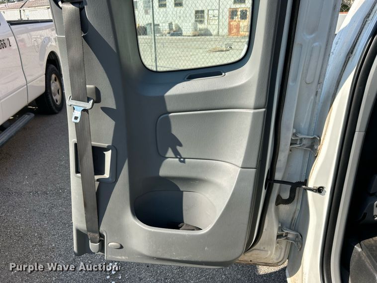 image for item EG0569 2013 Toyota Tacoma Access Cab pickup truck