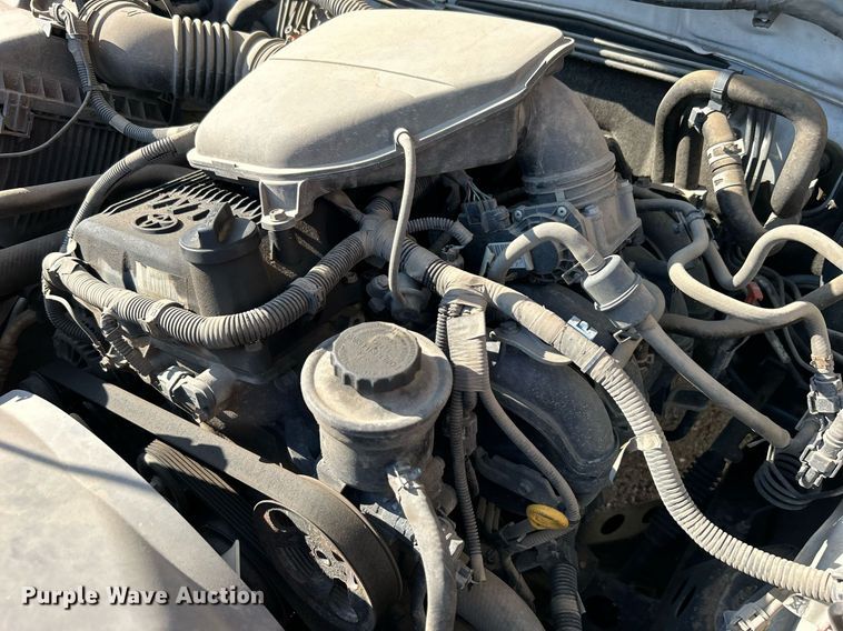 image for item EG0569 2013 Toyota Tacoma Access Cab pickup truck